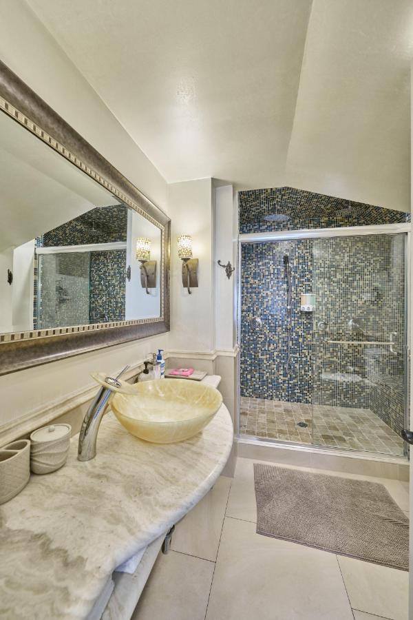יוסטון Villa With 8 Bedrooms And Heated Swimming Pool מראה חיצוני תמונה