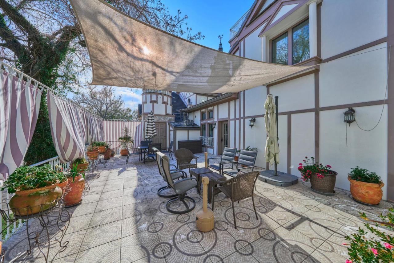 יוסטון Villa With 8 Bedrooms And Heated Swimming Pool מראה חיצוני תמונה